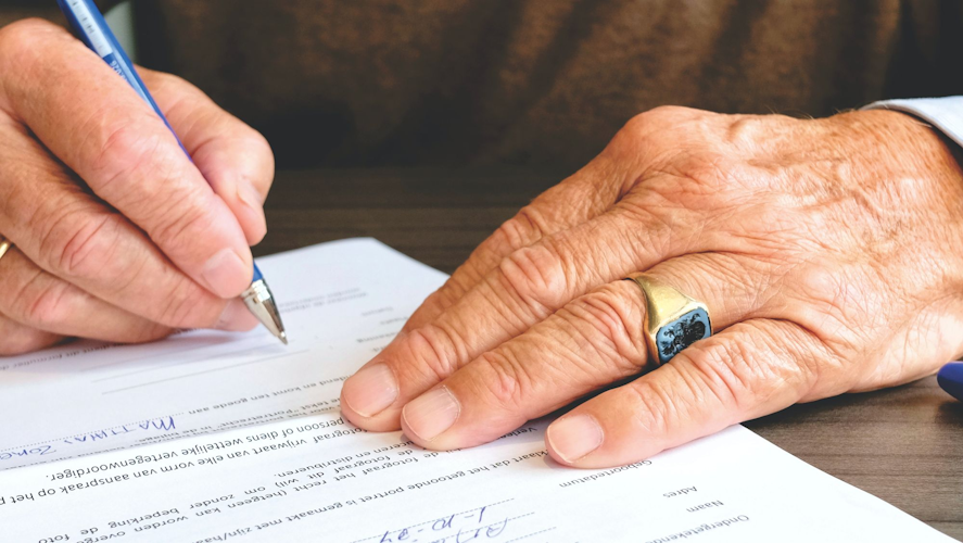How to Close Accounts and Cancel Services After a Death: Who to Notify and How