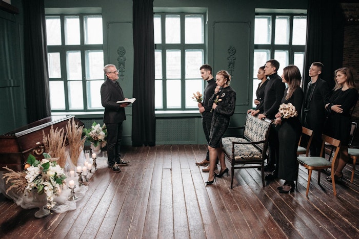 A comparison of funeral events to help you plan a service, gathering, wake or other events that helps mourners grieve and allows closure after a death. Plus funeral etiquette and helpful advice on organizing or attending a funeral event.