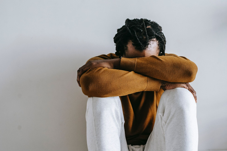 7 Modern Grief Resources to Help You Cope With Loss